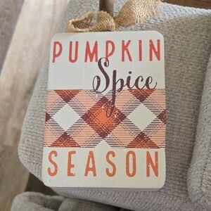 Pumpkin Spice Plaque - Red and Cream. Fall VIBES DECOR 🍁🍁🍂🍂
